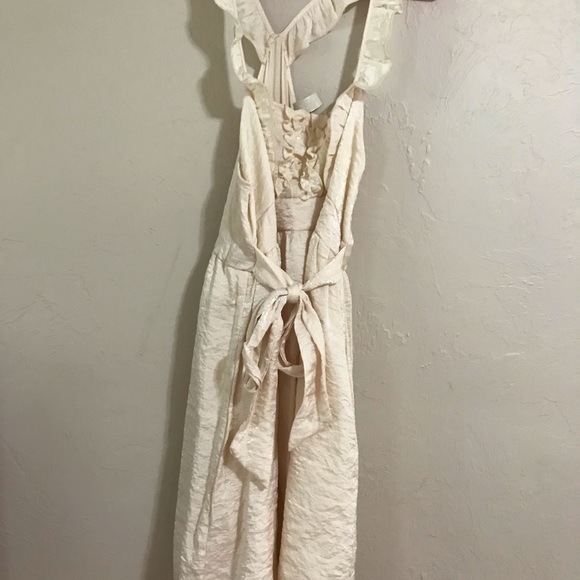 Cream colored dress, size 11 - Picture 2 of 4